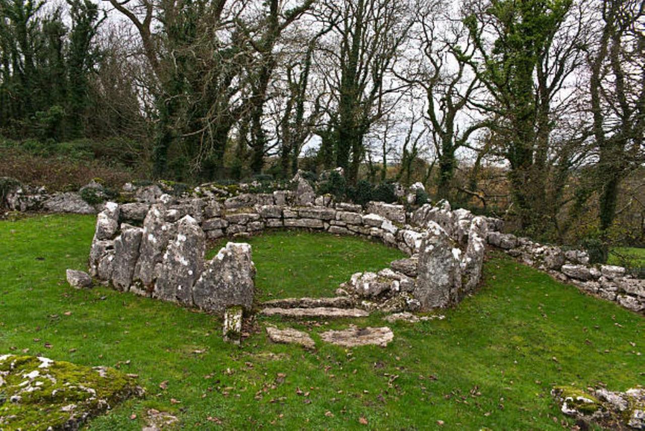 Heulwen - Moelfre Lägenhet Exteriör bild